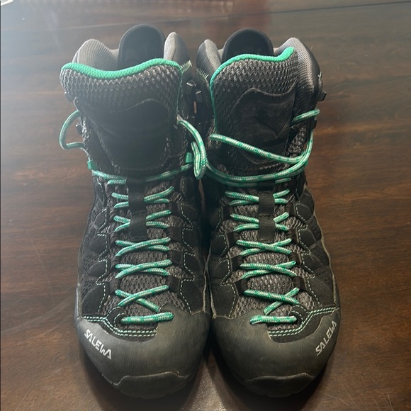 Women's Black and Teal Hiking Boots - Picture 2 of 7